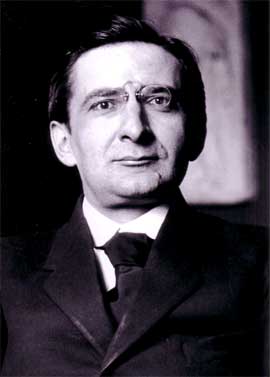 File:Louislavelle.jpg