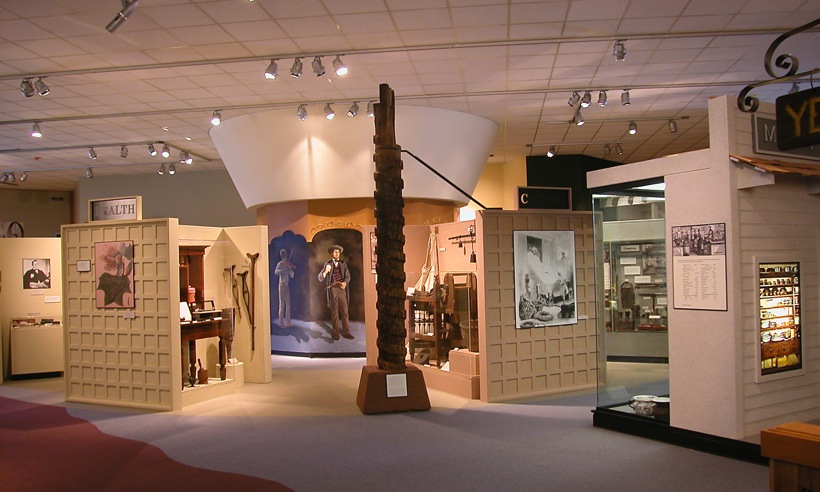 File:Star of the Republic Museum Exhibits.jpeg