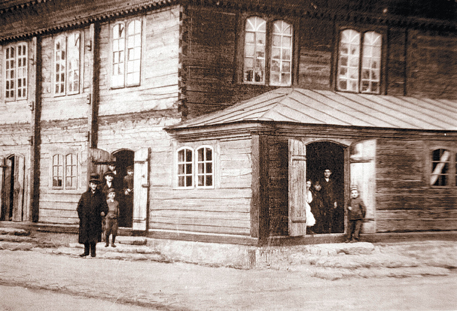 File:Jedwabne synagogue 2.jpg