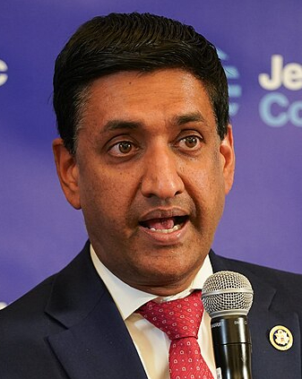 File:JDCA 2024 Leadership Summit - Ro Khanna (53815624569 (Cropped).jpg