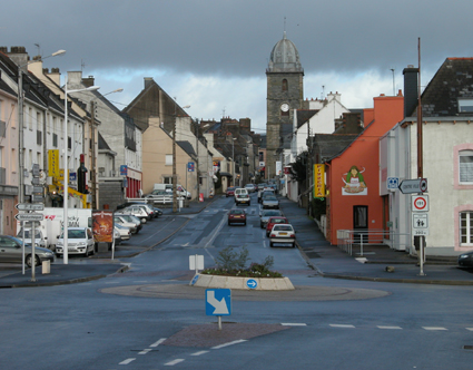 File:Loudéac-RUEdePONTYV.jpg