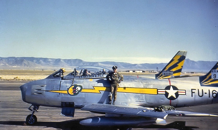 File:92d Fighter-Interceptor Squadron - North American F-86A-5-NA Sabre - 49-1161.jpg