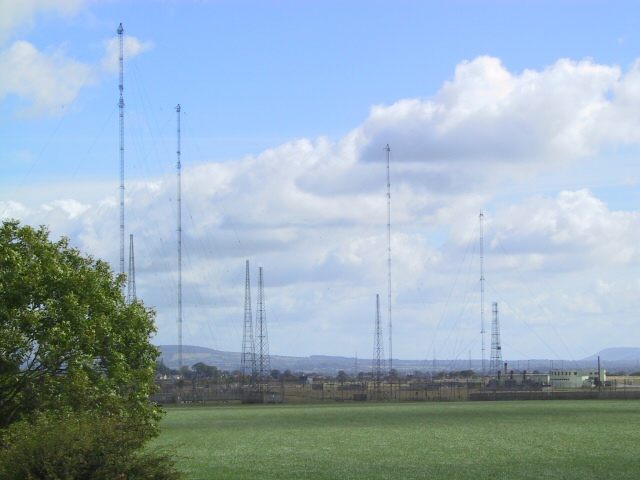 File:MOD antenna farm outside Inskip.jpg