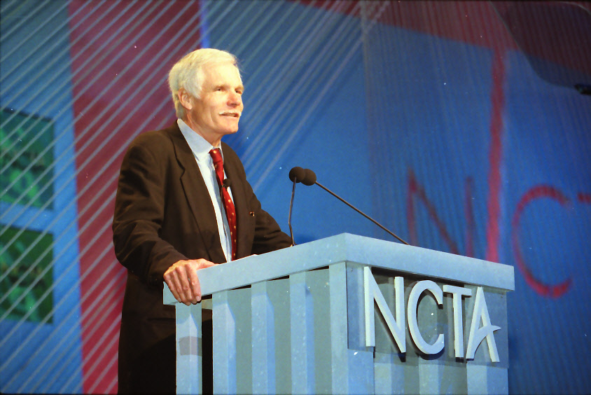 File:2000 Ted Turner (29902987051).jpg