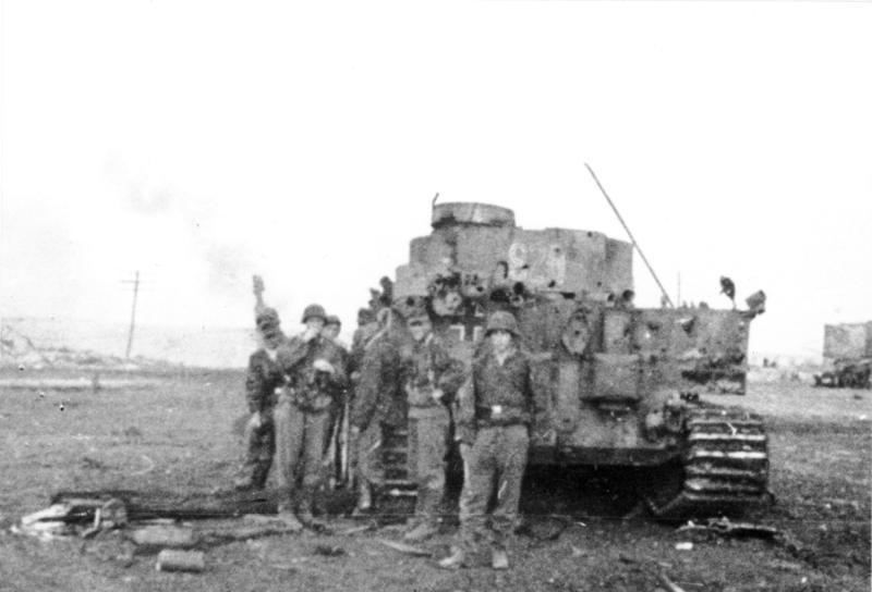 File:Bundesarchiv Bild 101III-Groenert-19-23A, Schlacht um Kursk, Panzer VI (Tiger I).jpg