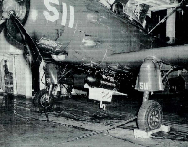 File:AD-4 VA-195 KitchenSinkBomb Aug1952.jpg