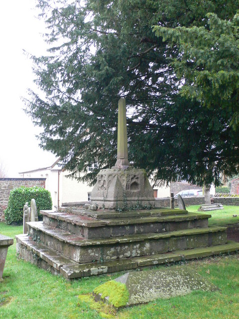 File:Preaching Cross, St Cadog's Church, Raglan - geograph.org.uk - 648836.jpg
