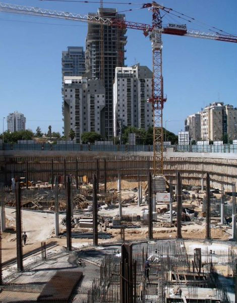 File:Building yoo towers.jpg