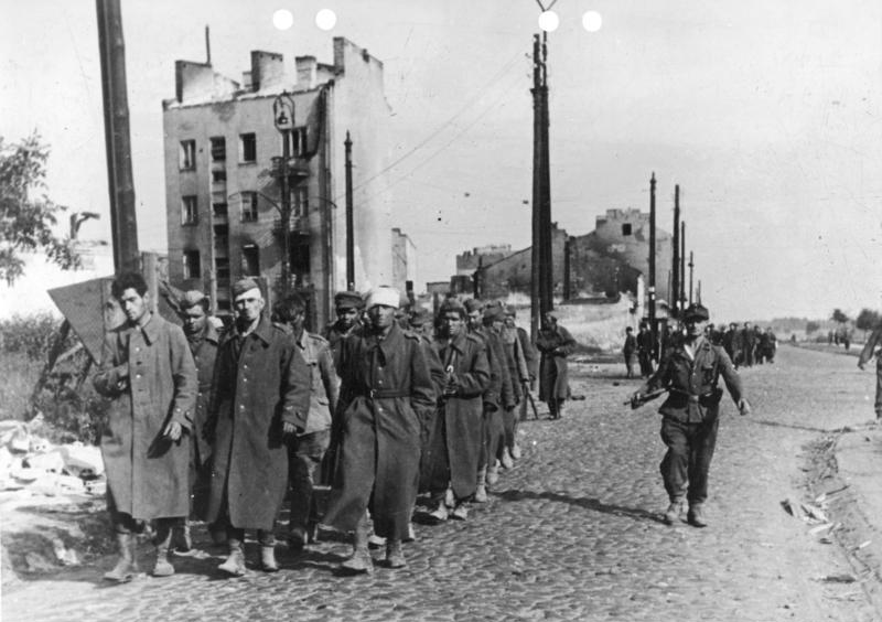 File:Bundesarchiv Bild 146-2005-0039, Warschauer Aufstand, Kapitulation.jpg