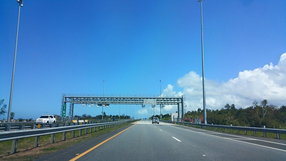 File:Peaje de Río Grande, Río Grande, Puerto Rico (1).jpg