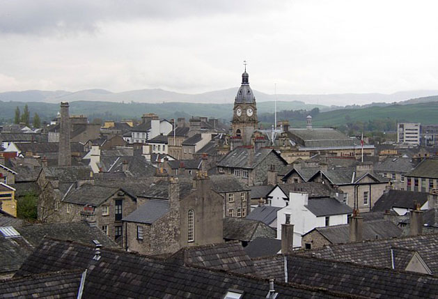 File:Kendal roofscape.jpg