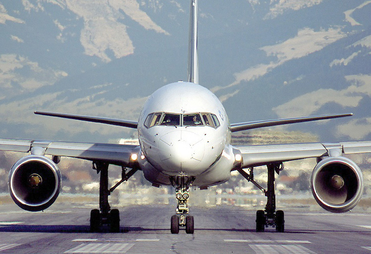 File:Transavia Airlines Boeing 757-2K2 Wedelstaedt.jpg