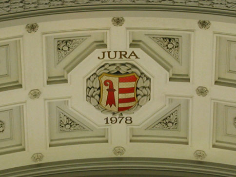 File:Bundeshaus COA Jura.jpg