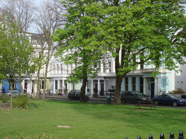 File:Chalcot Square - geograph.org.uk - 1005457.jpg