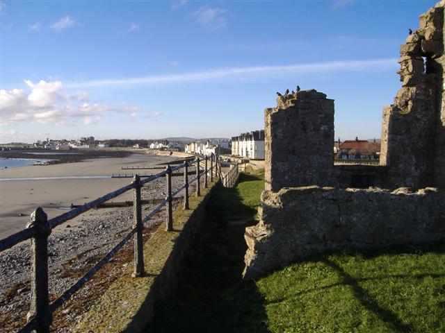 File:Christmas day on Castletown shore (2) - geograph.org.uk - 95315.jpg