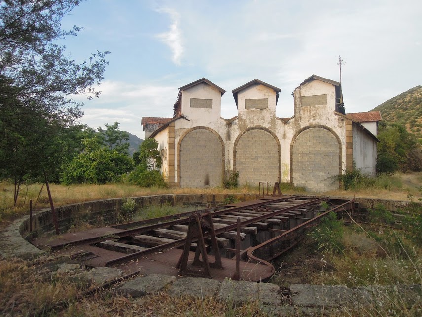 File:Barca d’Alva train station 9.JPG