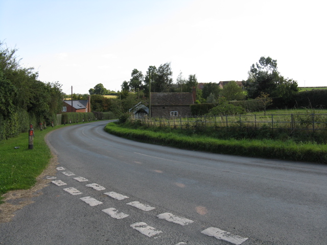 File:Sapey Common, Looking South - geograph.org.uk - 1482340.jpg