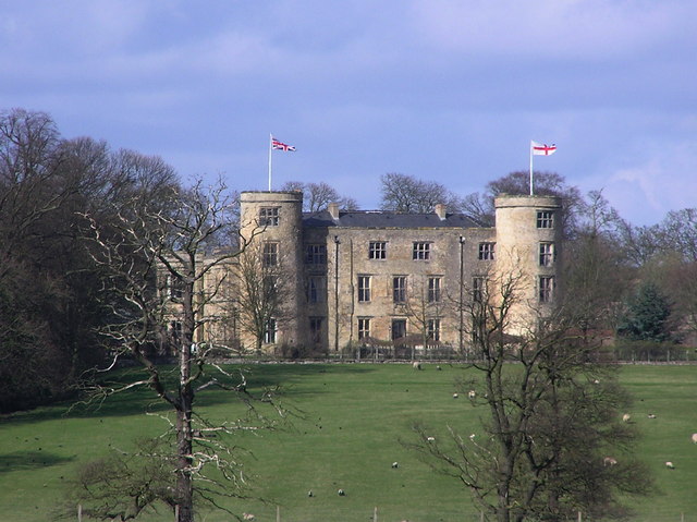 File:Walworth Castle Hotel. - geograph.org.uk - 150434.jpg