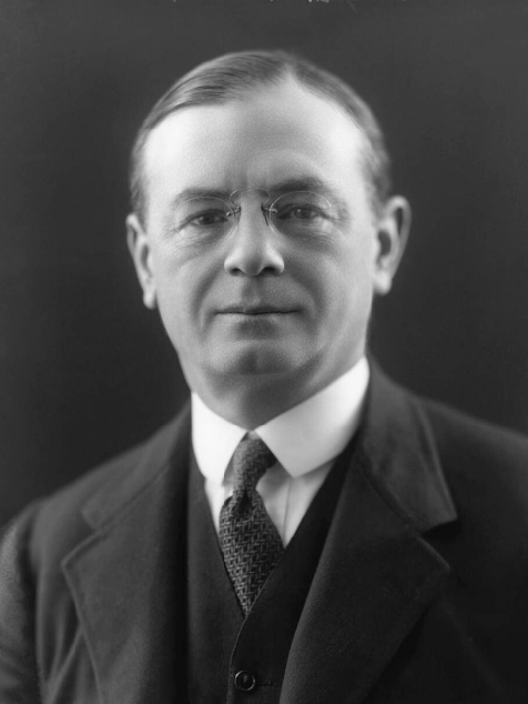 File:Leopold Amery MP.png