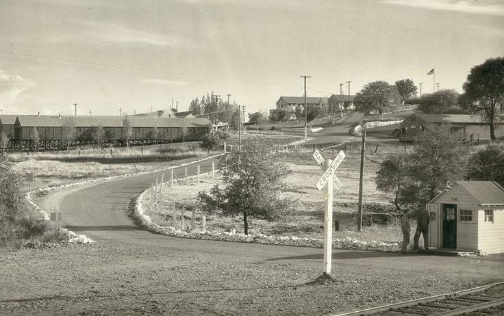 File:CampFlintCA.jpg