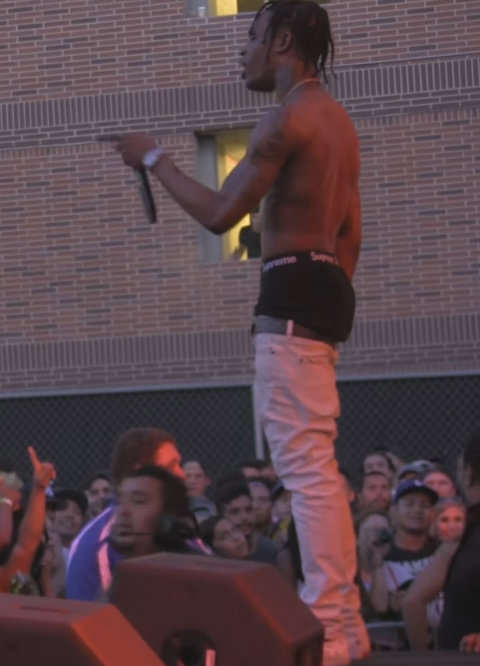 File:Travis Scott 2015 2.jpg