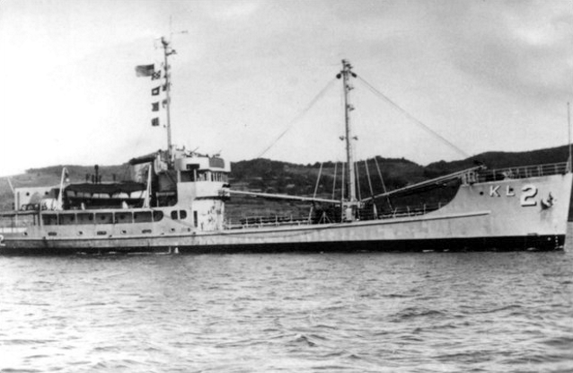 File:USS Deal (AKL-2) entering Sasebo harbour, Japan, circa in 1954.jpg