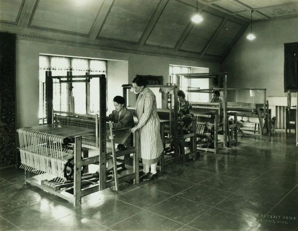 File:Maja Anderson Wirde c. 1930 Detroit News.webp