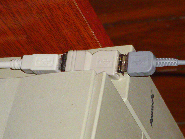 File:USB B to A plug adapter.jpg