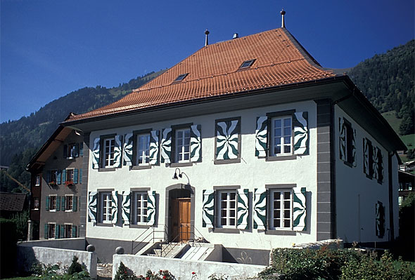 File:Château-d'Oex Ortskern.jpg