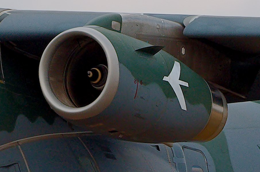 File:Embraer KC390 V2500 nacelle.jpg