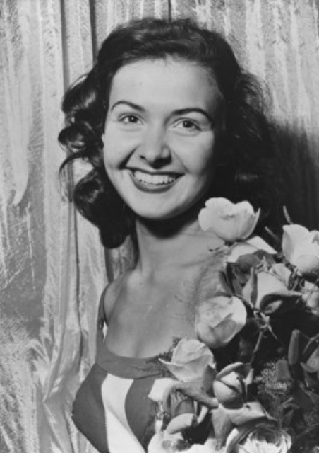 File:Miss World 1953, Denise Perrier, Frankrijk.jpg