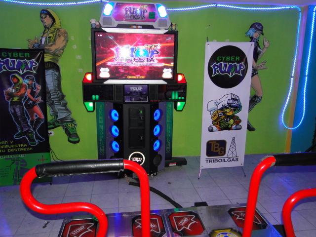 File:PUMP IT UP FIESTA.jpg