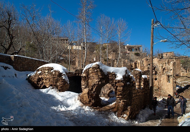 File:Snowy day in Qalat village 2020-02-01 19.jpg