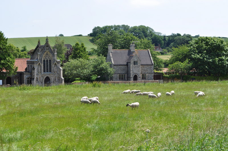File:The Slipper Chapel - Walsingham - geograph.org.uk - 1934646.jpg