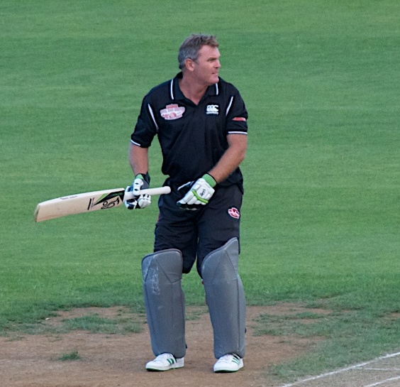 File:Martin Crowe 2011.jpg