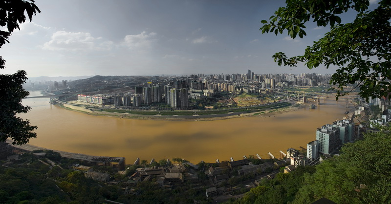 File:Jialing River in Chongqing.jpg