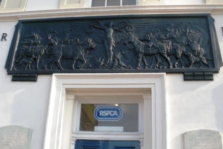 File:RSPCA War Memorial 2.JPG