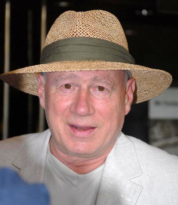 File:Neil Innes by Luke Ford adjust.jpg