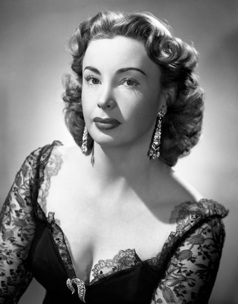 File:Audrey-Meadows.jpg
