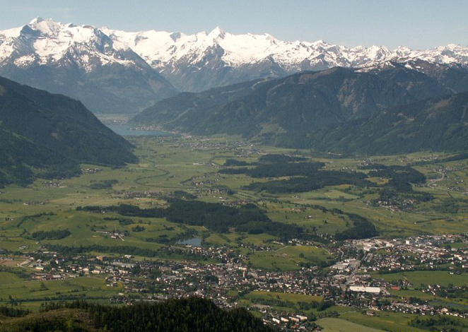 File:Saalfelden Becken.jpg