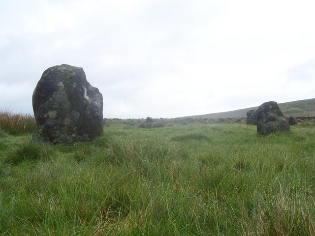 File:Hordron Edge stone circle - geograph.org.uk - 1365389.jpg