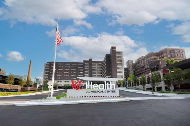 File:University of Cincinnati Medical Center.jpg
