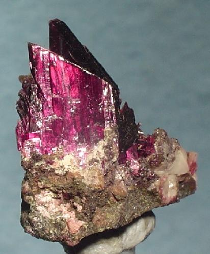 File:Erythrite-197790.jpg
