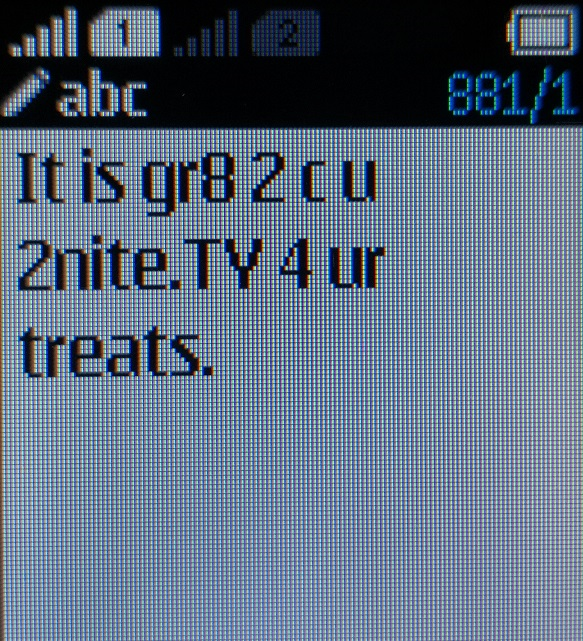 File:SMS composition on feature phone.png