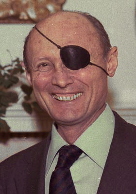 File:Mosche Dajan (cropped).jpg