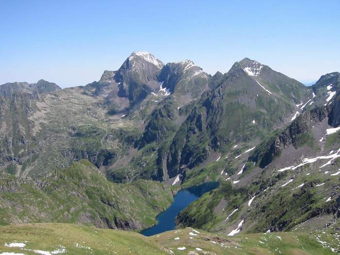 File:Valier etang long.JPG