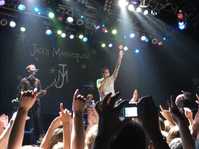 File:Jackmannequin.jpg