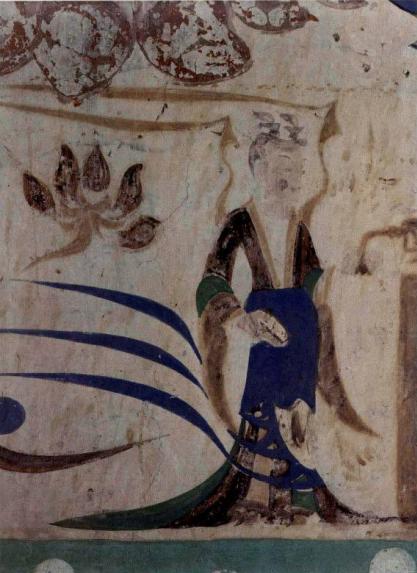 File:Tunhwang Fresco of a Woman dressing in Tsa-chü-ch'ui-shao-fu.jpg