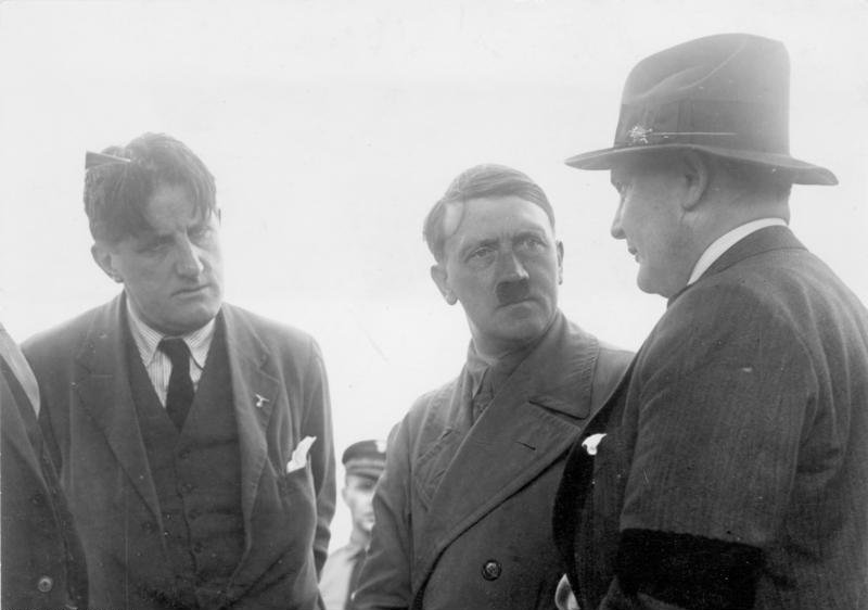 File:Bundesarchiv Bild 102-14080, Berlin, Hitler, Göring und Hanfstaengl.jpg