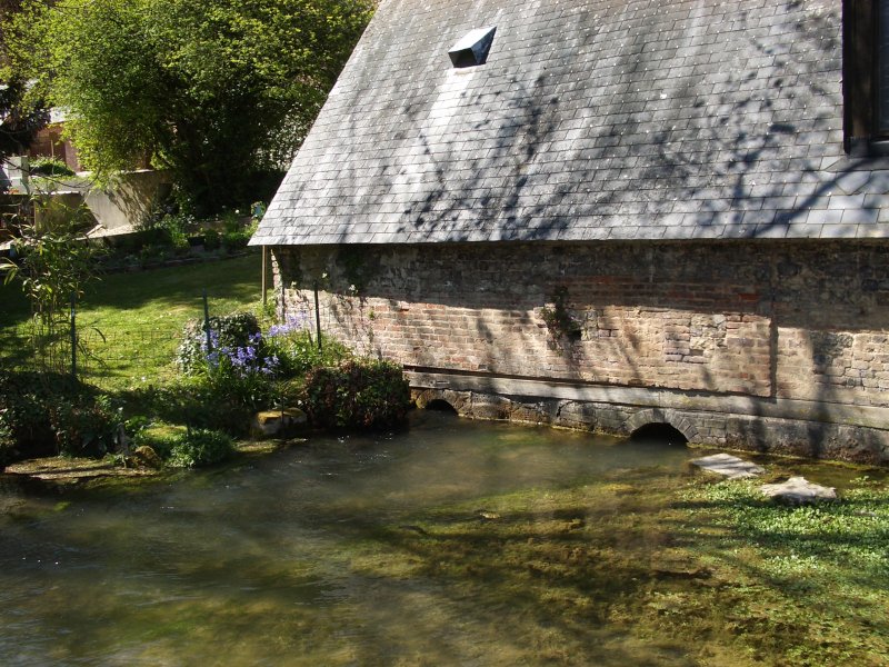 File:Source austreberthe.jpg